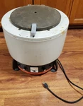 Damon/iec Division Hn-sii Centrifuge With 801 6 Position Rotor (HN-S11?). Fixed Price $359.00.