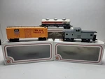 Bachmann Exxon Mobile 42' 3 Dome Tank Union Pacific Boxcar, Csx Caboose. Fixed Price $17.99.