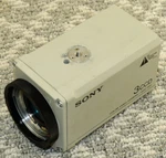 Sony DXC-930 3CCD Color Security/surveillance Video Camera Ccd-iris Untested. Fixed Price $64.88.