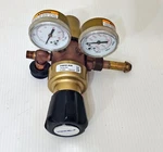 Vwr 55850-420 Regulator AR/HE/N2 Cga E-4 30 Psig. Fixed Price $54.90.