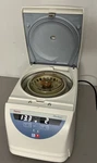 Clean Thermo Scientific Sorvall Legend Micro 17 Centrifuge + Rotor & Lid. Fixed Price $390.00.