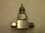 Swagelok SS-6TS6 Stainless Steel Valve 3/8" Npt 5000PSI. Fixed Price $50.00.