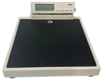 Seca Flat Scale With Cable Remote Display !. Fixed Price $149.00.