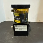 Delta F Corporation Pa 10010SA4 Oxygen Analyzer. Fixed Price $187.25.