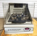 New Brunswick Excella E24 Incubator Shaker M1352-0000 *tested, Works*. Fixed Price $1999.99.