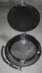 Used - Pig Latching Drum Lid For Draining, 55 Gal + Coarse Screen Lever Ring. Fixed Price $399.00.