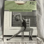 Women's Capezio Brand Professional Fishnet Dance Tights #3400 Caramel - Size S/m. Fixed Price $18.95.
