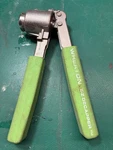 Wheaton Ez Decapper Vial Removal Tool Green Handle Laboratory Use. Fixed Price $175.00.
